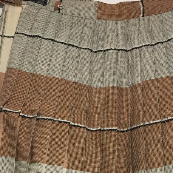 VINTAGE HIGHLAND QUEEN REVERSIBLE PLAID PLEATED SKIRTS SIZE 14 - Picture 2 of 14